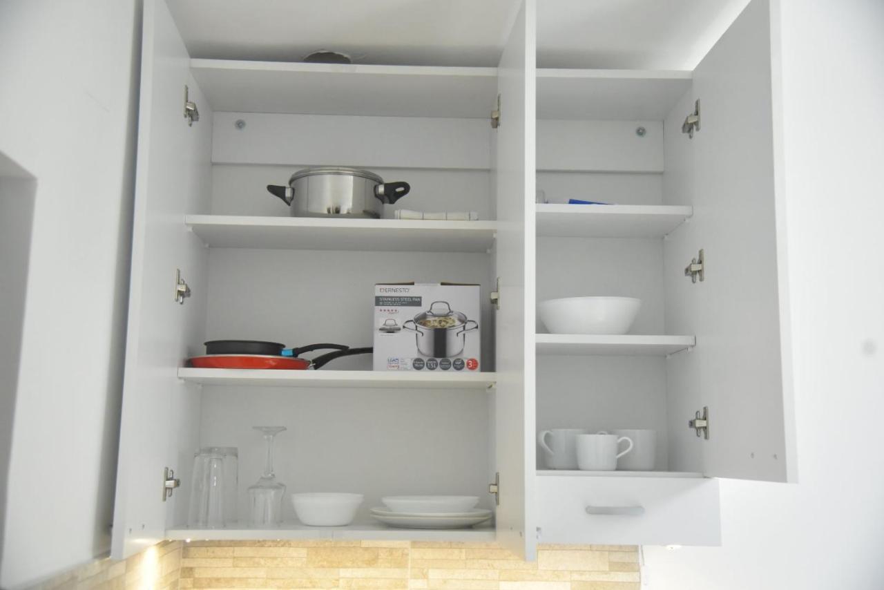 Dekart 2 Apartment Ni Dış mekan fotoğraf
